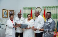 Former President Mahama's Humanitarian Gesture 