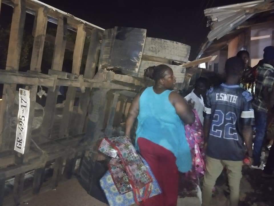 E/R: Young Boy Injured As Sachet Water Truck Crashes Into Shop