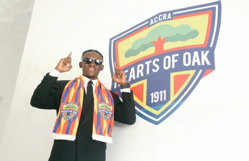 Don’t Disown Us - Hearts Of Oak Defender Kelvin Osei Assibey Tells Fans Amid GPL Struggle