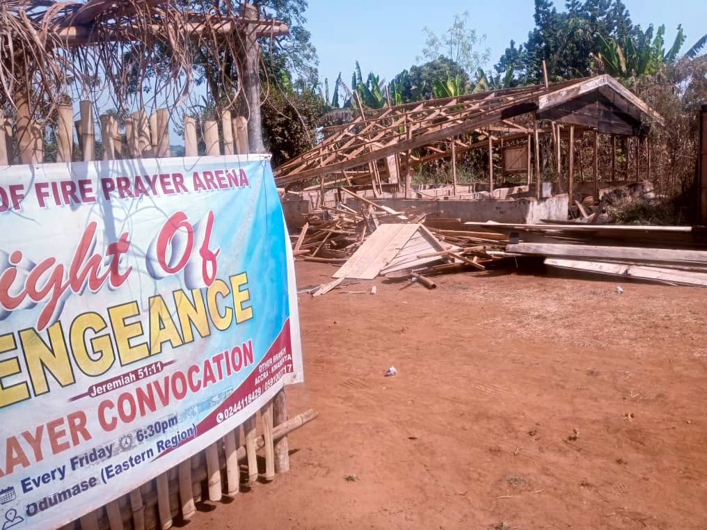 E/R: MP Defuses Tension Between Church And Contractor