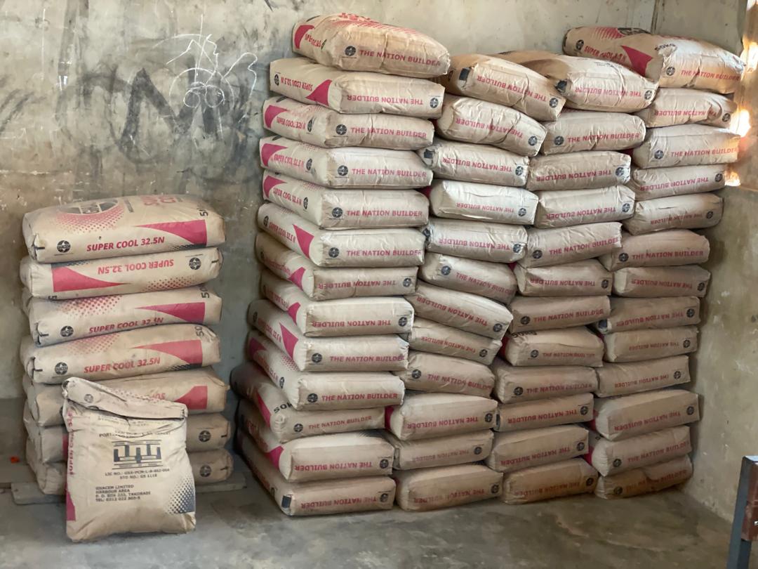 W/R: Wassa Amenfi East MP Donates 50 Bags Of Cement To English And Arabic Basic School