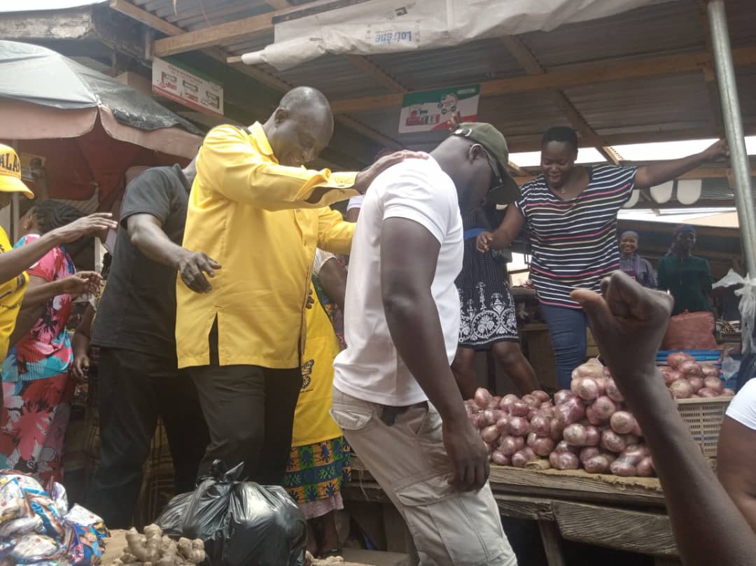 E/R:I Will Give You Ultra Modern Market - Alan  Assures Asamankese Market Women