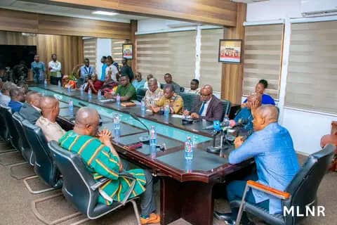 Deputy Lands Minister Engages Tontokrom Chiefs And Asanko Gold Management As They Pledge To Peace