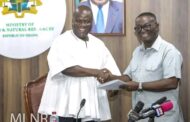 Appiah-Kubi Committee Submits Report On De-Vesting Of Lands To Lands Minister