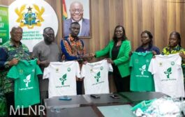 Green Ghana Day:Lands Ministry Receives Donations Ahead Of Event