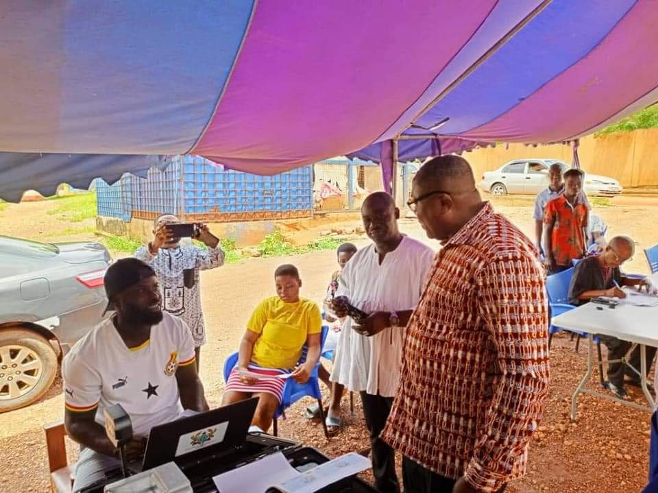 Ofosu-Ampofo Tours Registration Centres In The Eastern Region