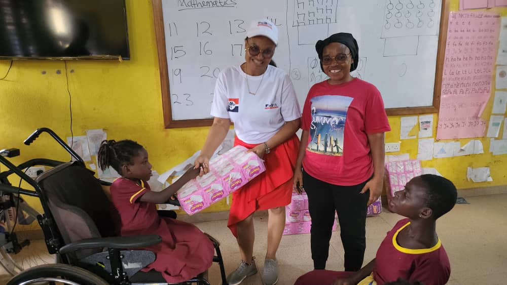 World Menstrual Hygiene Day:FOB'08 Foundation Donates Sanitary Pads To Pupils In Eastern Region