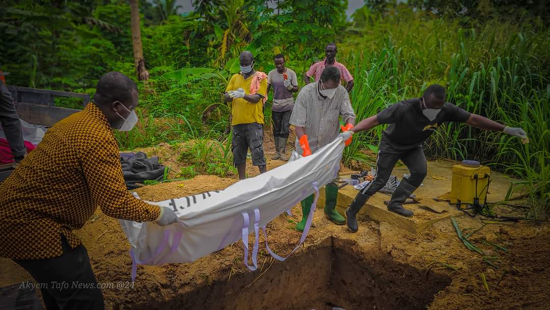 E/R: Mass Burial Conducted For Unclaimed Bodies