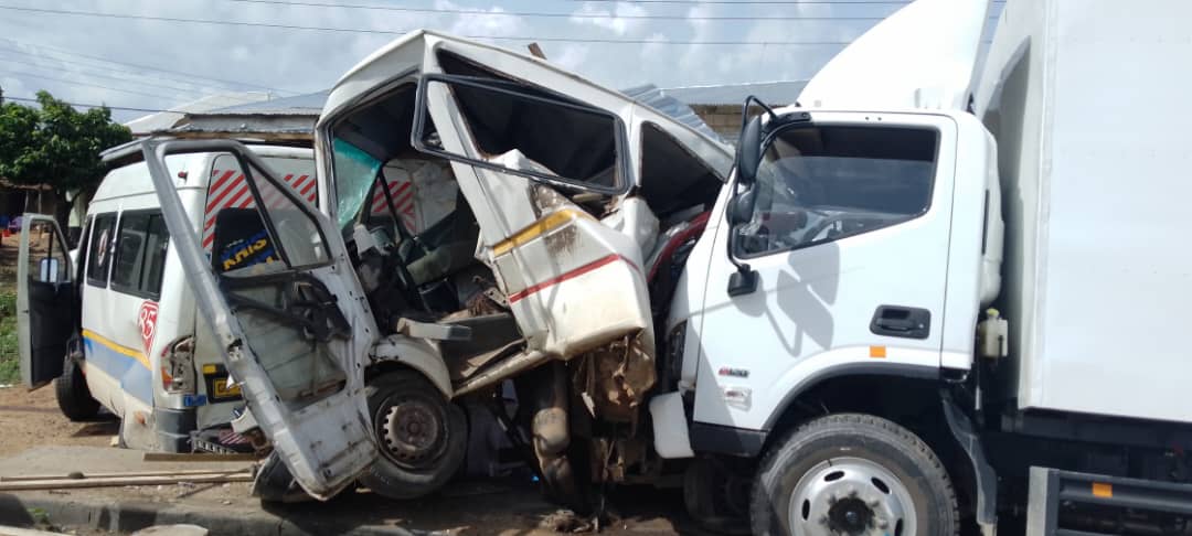 E/R:Truck Burst Tyre; Veer Off Road Killing Three Persons In Suhum