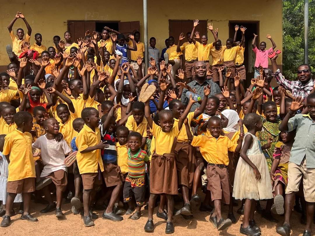 Asuogyaman MP Distributes Free Locally Produced Sandals For Learners Walking Barefoot To School