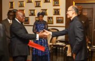 Chinese Ambassador To Ghana Presents Letter Of Credence To President Akufo-Addo