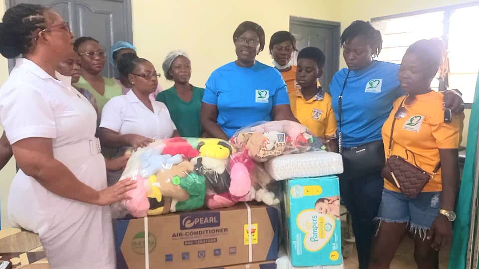 E/R:SEMS Family Touch Foundation Donates To Eastern Regional Hospital