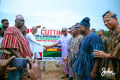 Mahama Cut Sod To Construct 500-Seater Modern Sports Facility At Bole-Bamboi