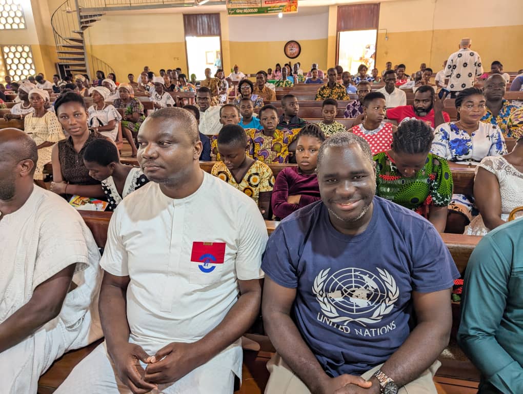 Kukurantumi: Dr. Boakye-Danquah Joins Abuakwa North NPP PC To Worship With Roman Church