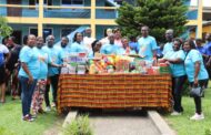 E/R: '94 Year Group Donate To NJUACOCO As Headmistress Call For More Support