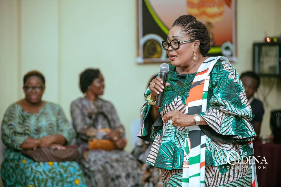 Lordina Mahama Campaigns In Kumasi Markets, Selling NDC’s 2024 Manifesto