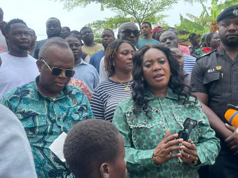 Eastern Regional Minister Visits Asuokow Community After Viral Video Of Children Crossing River To School