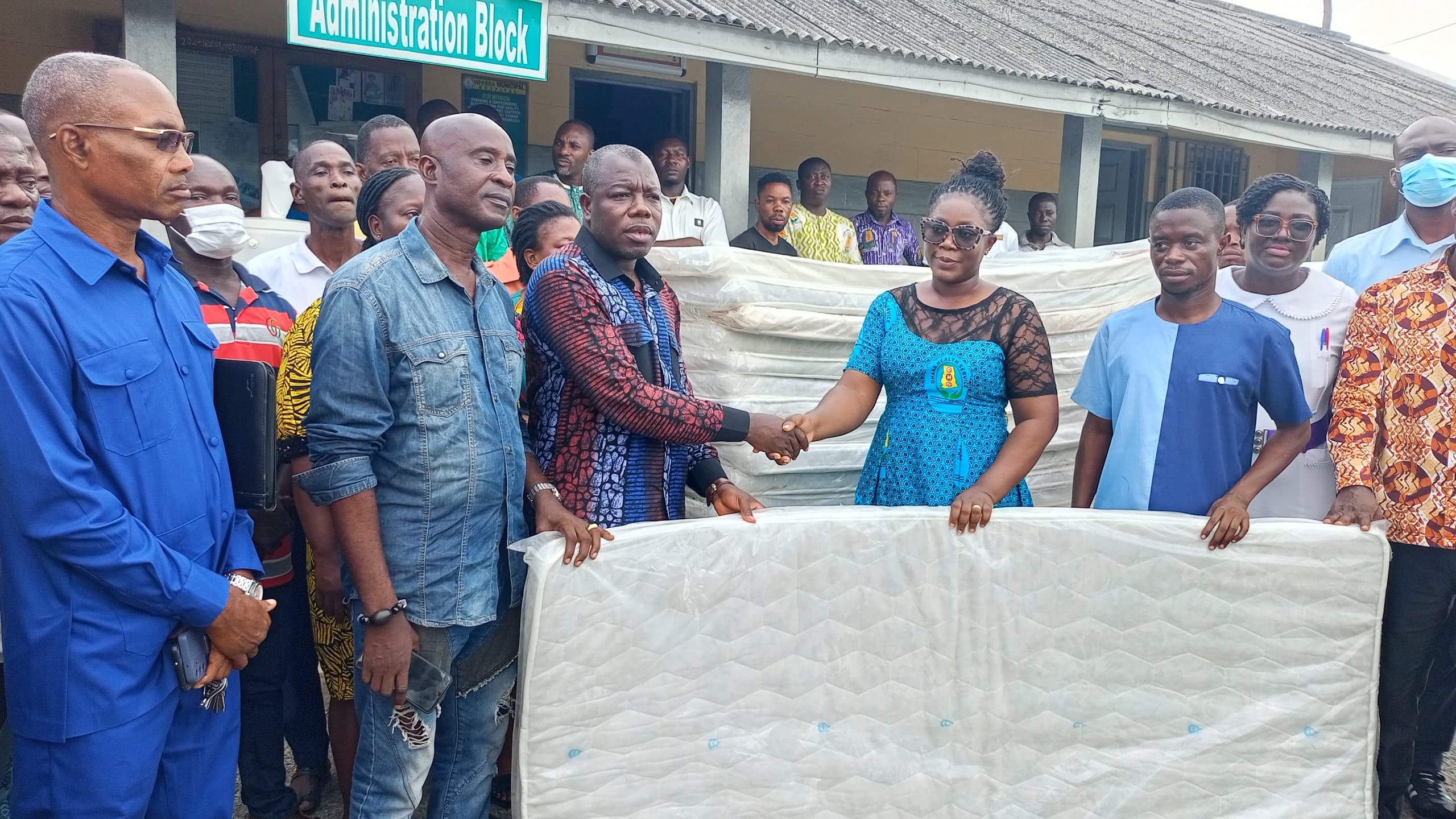 Afenyo Markin Does It Again; Supports Effutu Health Directorate With 100 Mattresses To Help Fight Cholera Outbreak