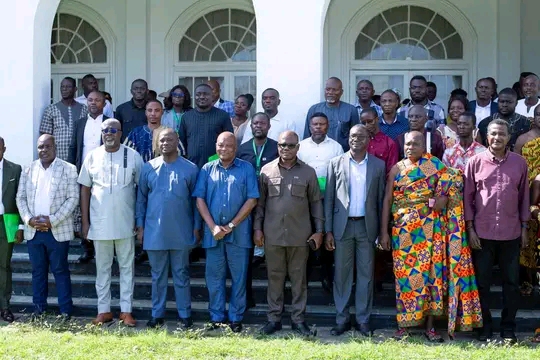 C/R: Prioritize Efficiency And Transparency - Lands Minister Charges Lands Commission Board