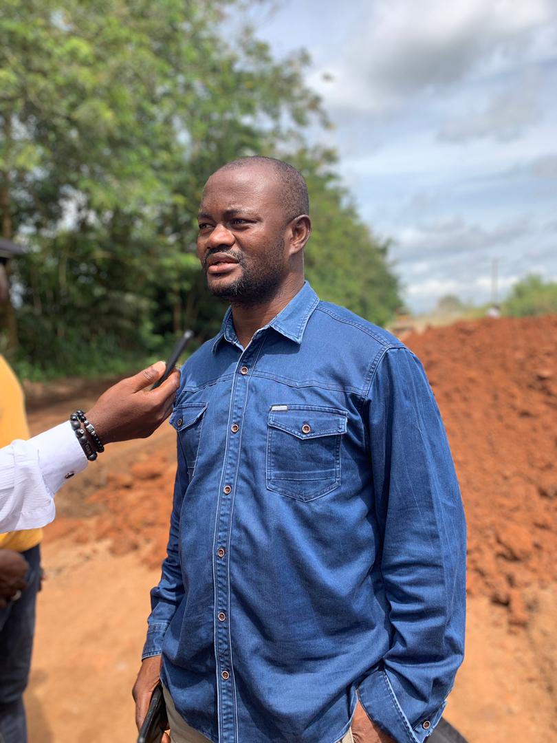 E/R: New Juaben North MCE Tackles Deplorable Sections On Koforidua-Suhum Road