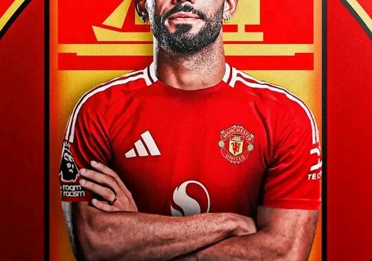 OFFICIAL: Matheus Cunha Joins Manchester United