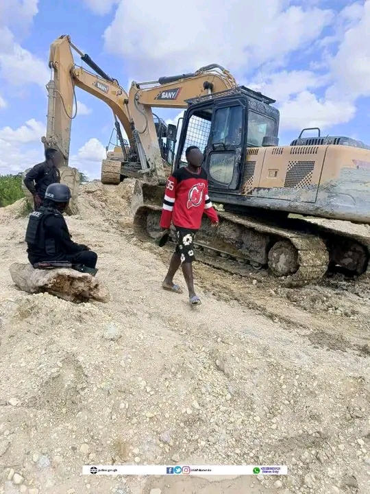 A/R: Eight Persons Arrested For Illegal Mining In Amansie South