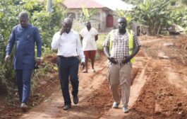 E/R: Gyamfikrom Assembly Member Hails New Juaben North MCE For Reshaping Of Poor CHPS Compound Road