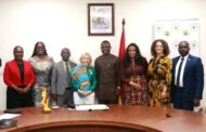 Health Ministry Welcomes Dame Ann GLOAG And Mercy SHIPS Delegation