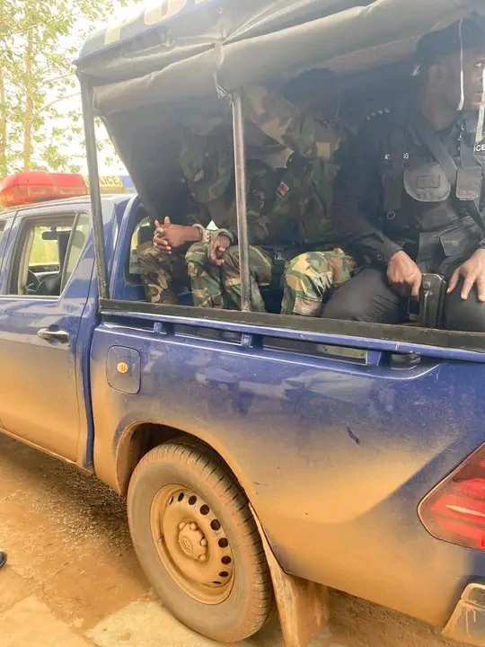 Two Military Officers, Others Arrested For Alleged Robbery