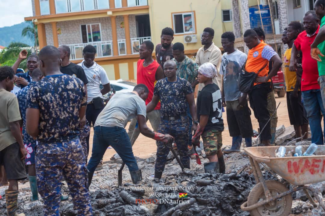 Amenfi East MCE Praises Clean-Up Exercise Success At Wassa Japa