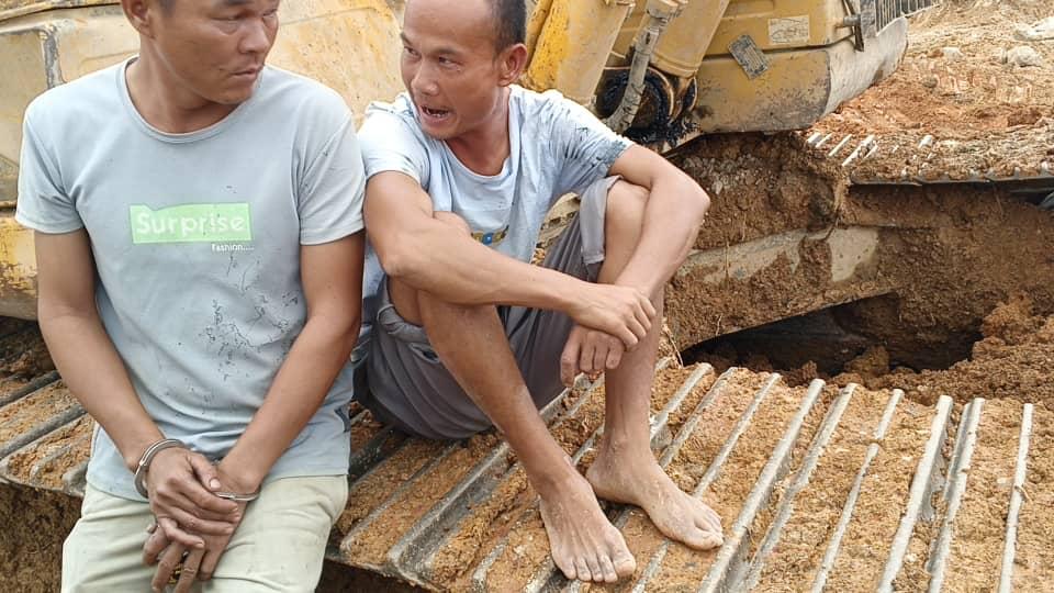 NAIMOS Grabs Two Illegal Chinese Miners At Bekwai Subrisu