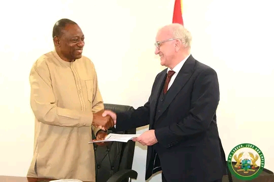 Labour Minister Signs MoU With Dual Vocational Education Consulting To Drive Industry-Led Skills Development