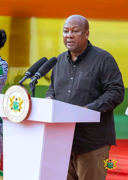 Mahama Cuts Sod For Construction Of A Glass Factory
