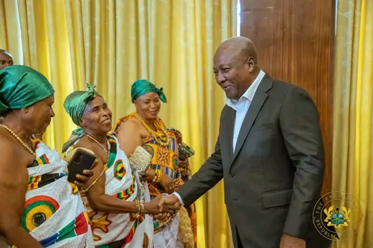 Mahama, Vice President Receive Traditional Leaders From Bono East Region