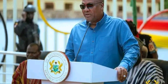 Mahama Directs Contractors To Resume Work On Eastern Regional Hospital Project