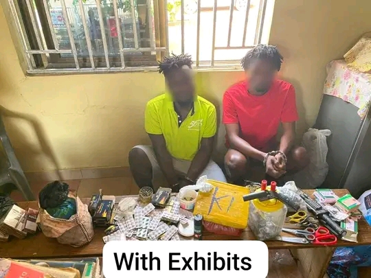 A/R: Police Arrest Four Suspected Drug Peddlers, Recover Firearms