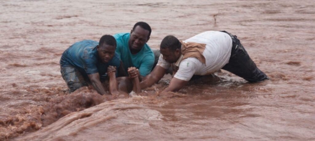 Accra Floods Displace 48,000 People, Claim 12 Lives - Mahama Unveils Relief Measures