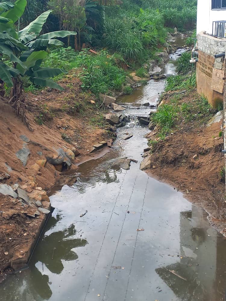 Koforidua China Mall Developers, Fire Service Intensify Drainage Works To Curb Flooding