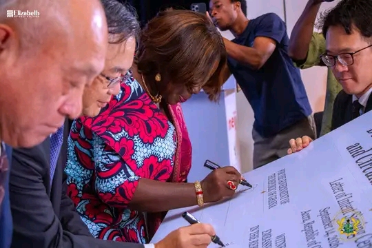 Gov’t Signs Letter Of Intent with Meiji to Support Sustainable Cocoa Industry And Circular Economy