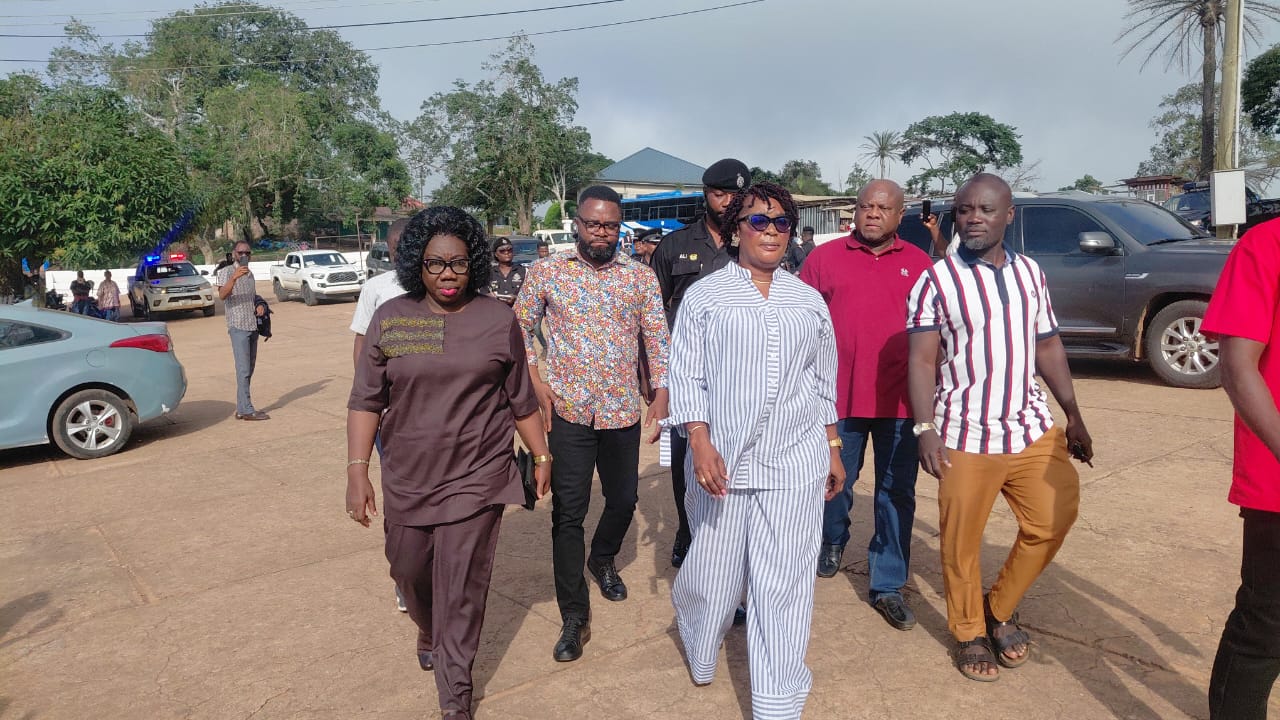 Eastern Regional Minister Leads REGSEC As Hark Mount Sinai And Okuapeman SHSs Forced To Vacate After Violent Clashes, Burning of Properties