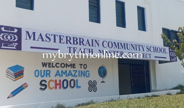 Bonsuoku Gets Ultramodern School Complex, Market To Be Completed Next Year - Nifahene Assures