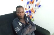 E/R: Loading Boy Returns €3,000,  lGH¢1,000 Lost In Transit; Police Commend His Honesty