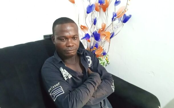 E/R: Loading Boy Returns €3,000, lGH¢1,000 Lost In Transit; Police Commend His Honesty