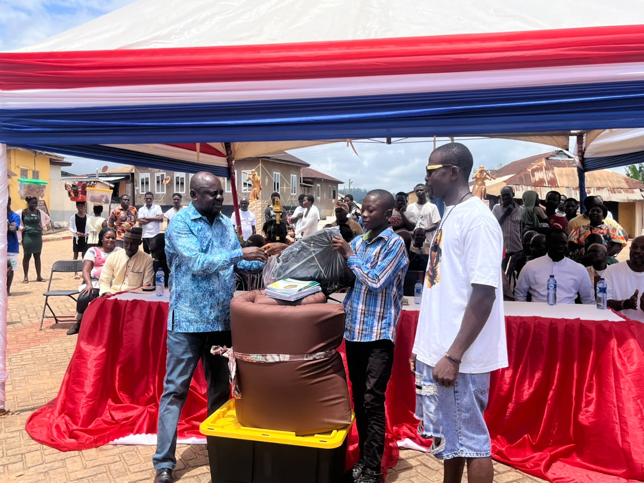 Fanteakwa North MP Supports JHS Graduates With Educational Materials