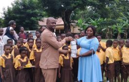 New Juaben North MCE Tours Schools On First Day, Urges Pupils To Embrace Education