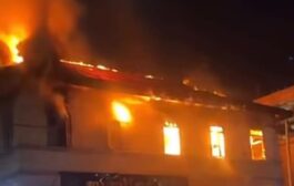Fire Outbreak Destroys Several Shops In Koforidua, Firefighter Injured